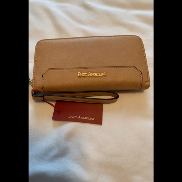 Enzo Angiolini Handbags - Wallet, wristlet